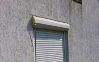 ventana humor cajón persiana